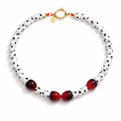 collar Cherry bomb