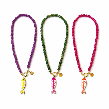 Collar pez